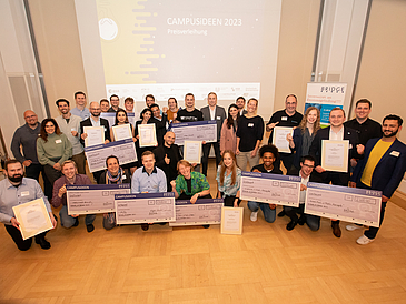 The winners of the CAMPUSiDEEN competition